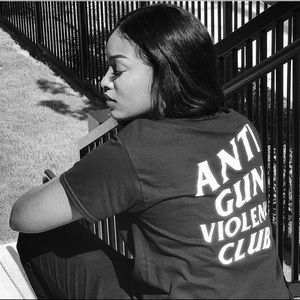 Meet your Posher, Petra